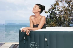 Brico Bestway Opblaasbare Jacuzzi Lay-Z-Spa Ibiza Airjet 806L Groen 180X180X66Cm- Spa En Jacuzzi