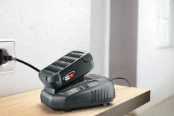 Accu'S & Acculaders|Brico Bosch Batterij + Lader 18V 2,5Ah