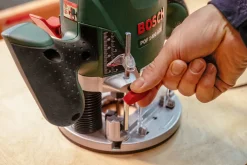 Freesmachines|Brico Bosch Bovenfrees Pof1400Ace 1400W