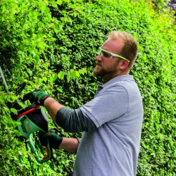 Heggenscharen|Brico Bosch Heggenschaar Advancedhedgecut 65 (Mesafdekking)