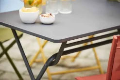 Brico Central Park Bistrotafel Stacy Antraciet Staal 110X70Cm- Tuintafels