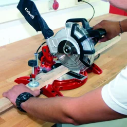 Zaagmachines|Brico Einhell Afkortzaag Tcms2112 1400W