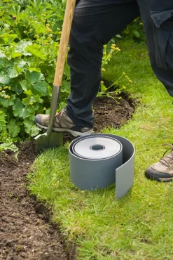 Brico Nature Tuinborder Pe Grijs 3Mm - 10X0,15M- Opsluitbanden & Boordstenen